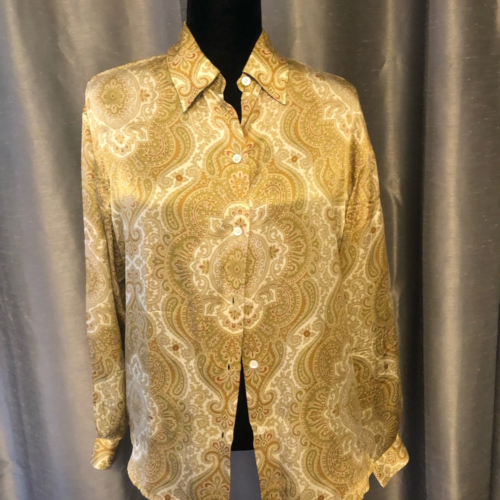 Vintage Burberry Silk Paisley Button-Up Shirt size 12 bust 22” Gorgeous